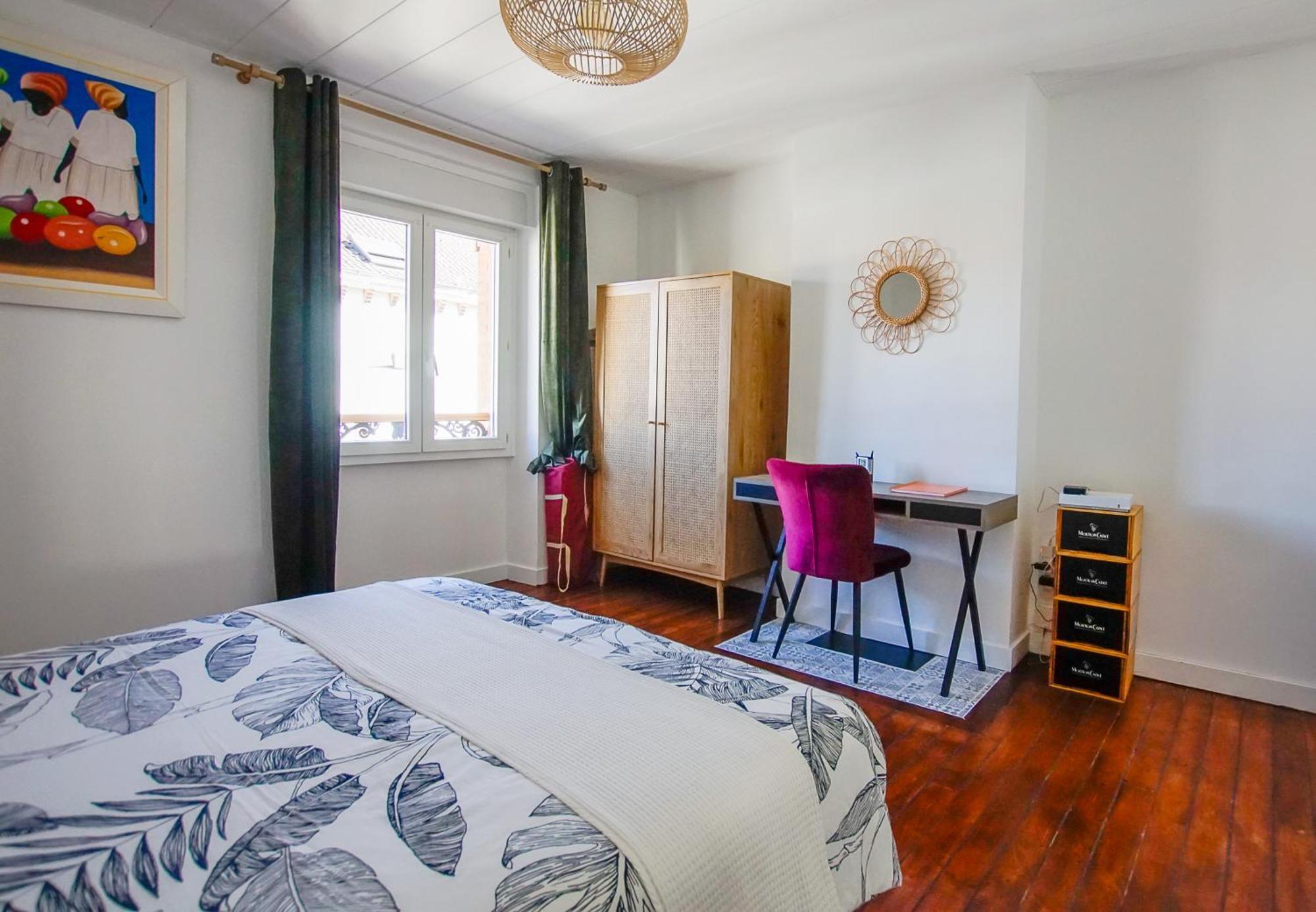 Le Charme Des Berceaux Apartment เอแปร์เน ภายนอก รูปภาพ