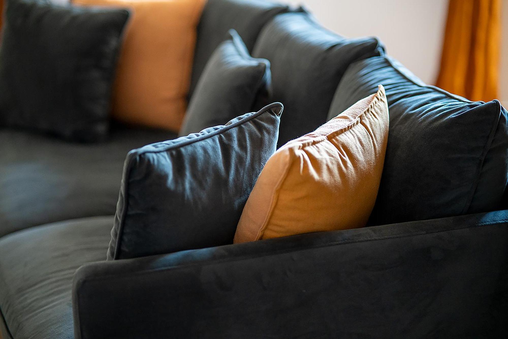 Le Charme Des Berceaux Apartment เอแปร์เน ภายนอก รูปภาพ